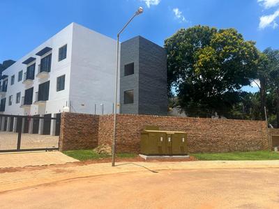 Apartment / Flat For Sale in Faerie Glen, Pretoria